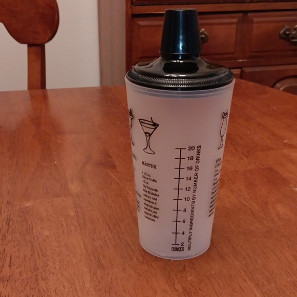 Collins Brothers Bar Drink Mixer Plastic 20oz Multiple Drinks - Picture 3 of 5